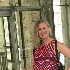 Meet your Posher, Sharon